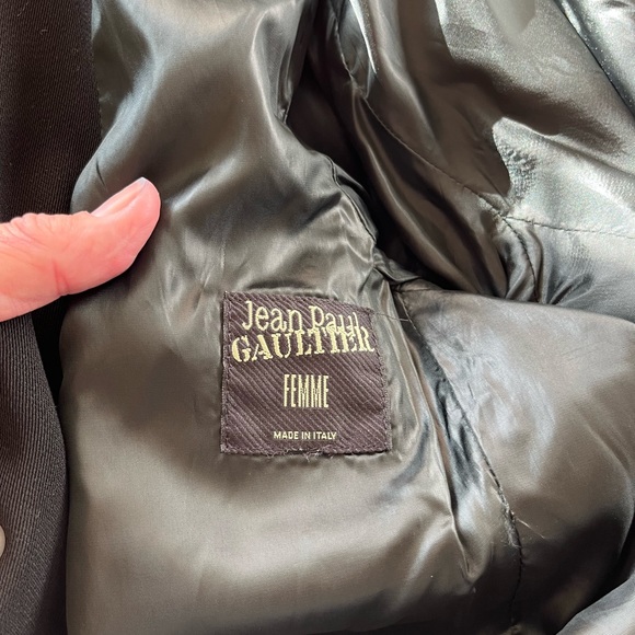 VINTAGE! 90’s JEAN PAUL GAULTIER FEMME Black Fitted Blazer w/ Leather Sleeves - Picture 11 of 11